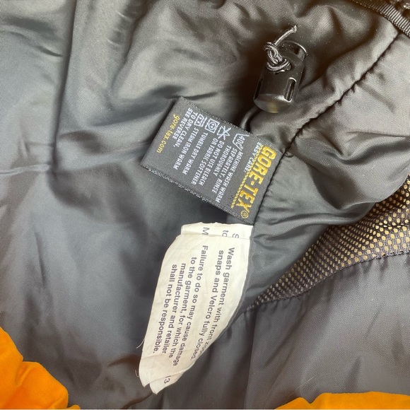 Taiga Vintage Yellow Gore-Tex jacket - size M - Picture 5 of 7